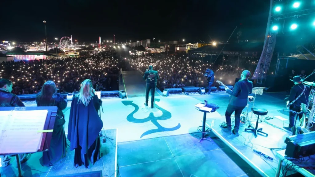 Mauricio-Kuri-pide-privilegiar-ambiente-familiar-durante-Feria-de-Queretaro-2026