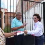 Adriana Meza recorre colonias de San Juan del Río para informar sobre su trabajo legislativo