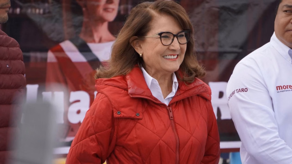 rosy-sinecio-coordinadora-del-segundo-piso-de-la-cuarta-transformacion-en-queretaro-durante-la-asamblea-en-san-juan-del-rio