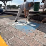 Renuevan señalización de espacios para personas con discapacidad en el Centro Histórico de San Juan del Río